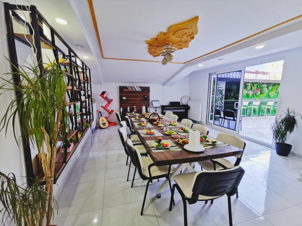 Rosa Therapy Butik Otel อุปไปร์ตา ภายนอก รูปภาพ