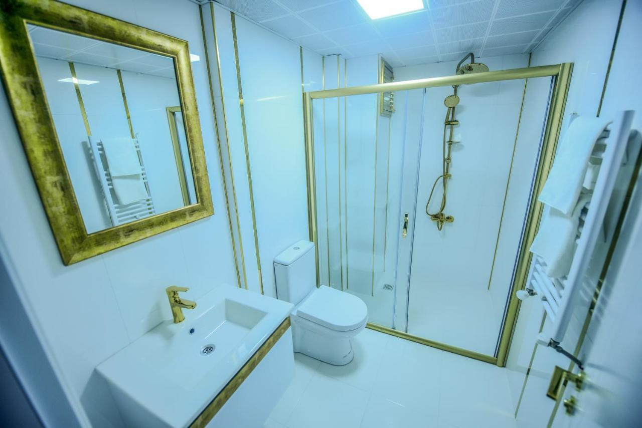 Rosa Therapy Butik Otel อุปไปร์ตา ภายนอก รูปภาพ