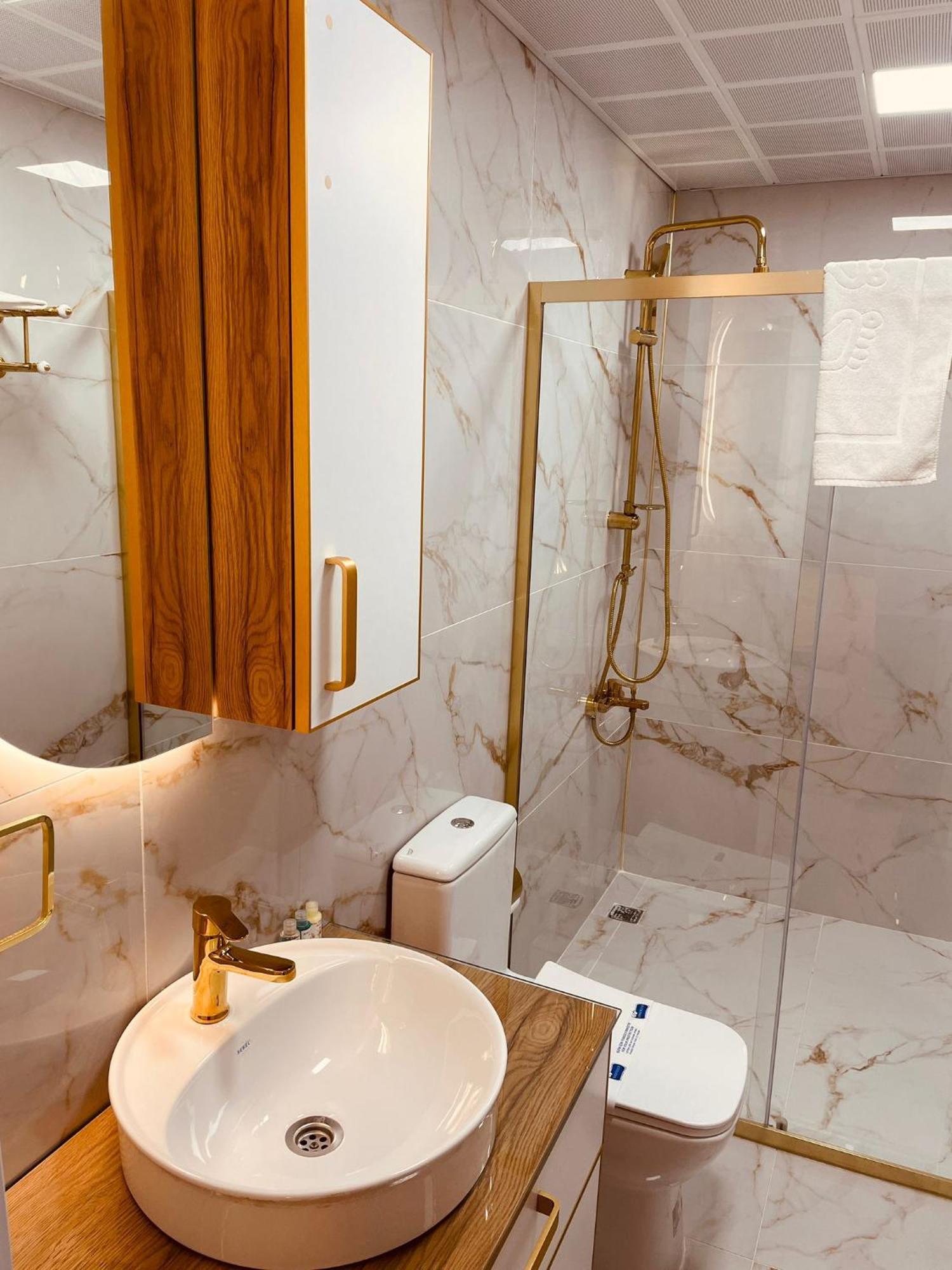 Rosa Therapy Butik Otel อุปไปร์ตา ภายนอก รูปภาพ